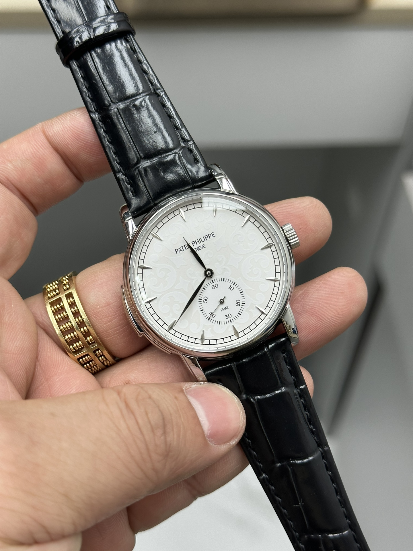 Patek Philippe Classic 40 mm Watch – IW-2420 - Image 2