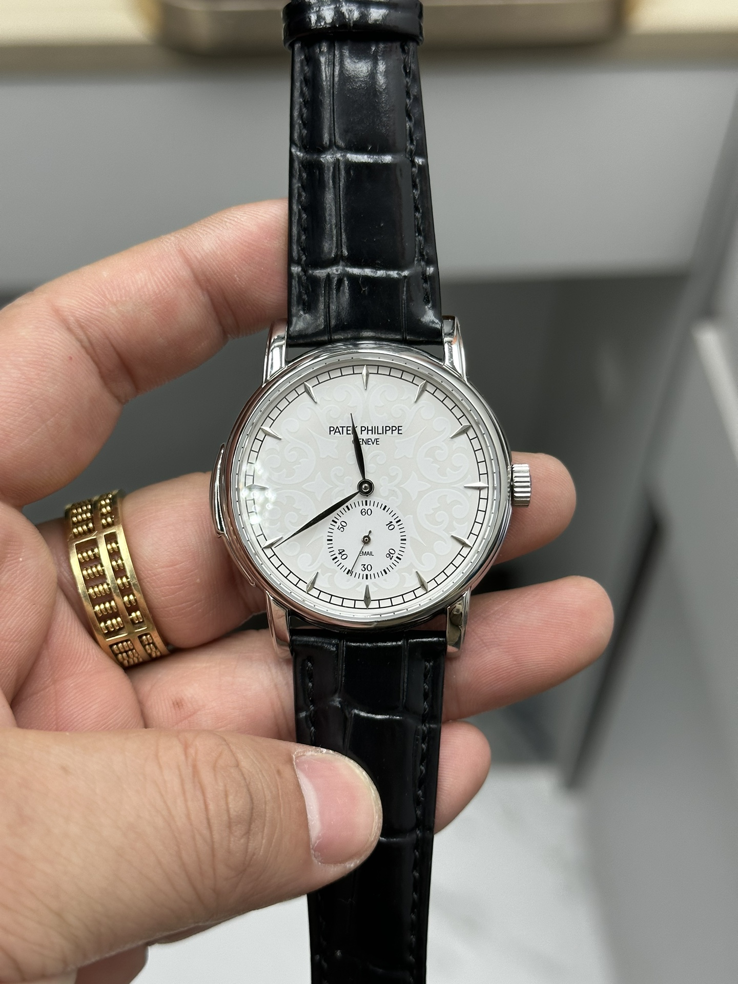 Patek Philippe Classic 40 mm Watch – IW-2420