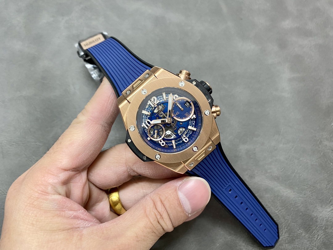 Hublot Classic Chronograph 42 mm Watch – IW-0320 - Image 4