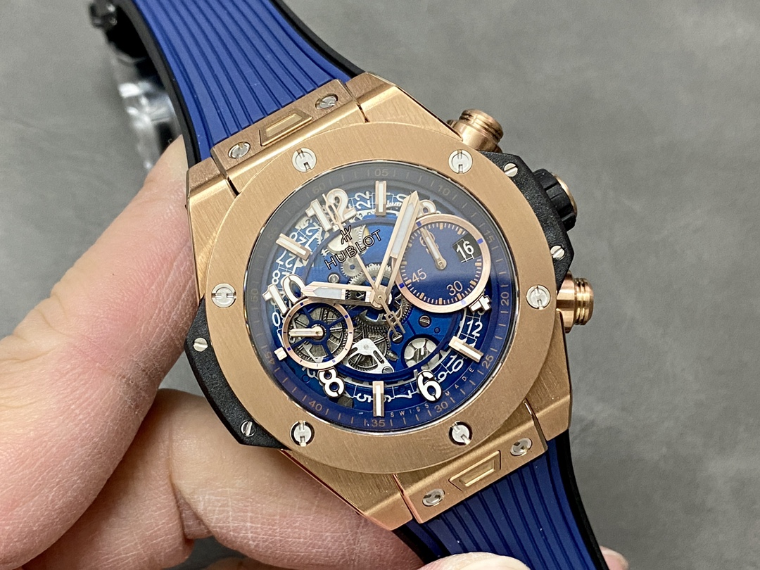 Hublot Classic Chronograph 42 mm Watch – IW-0320 - Image 2