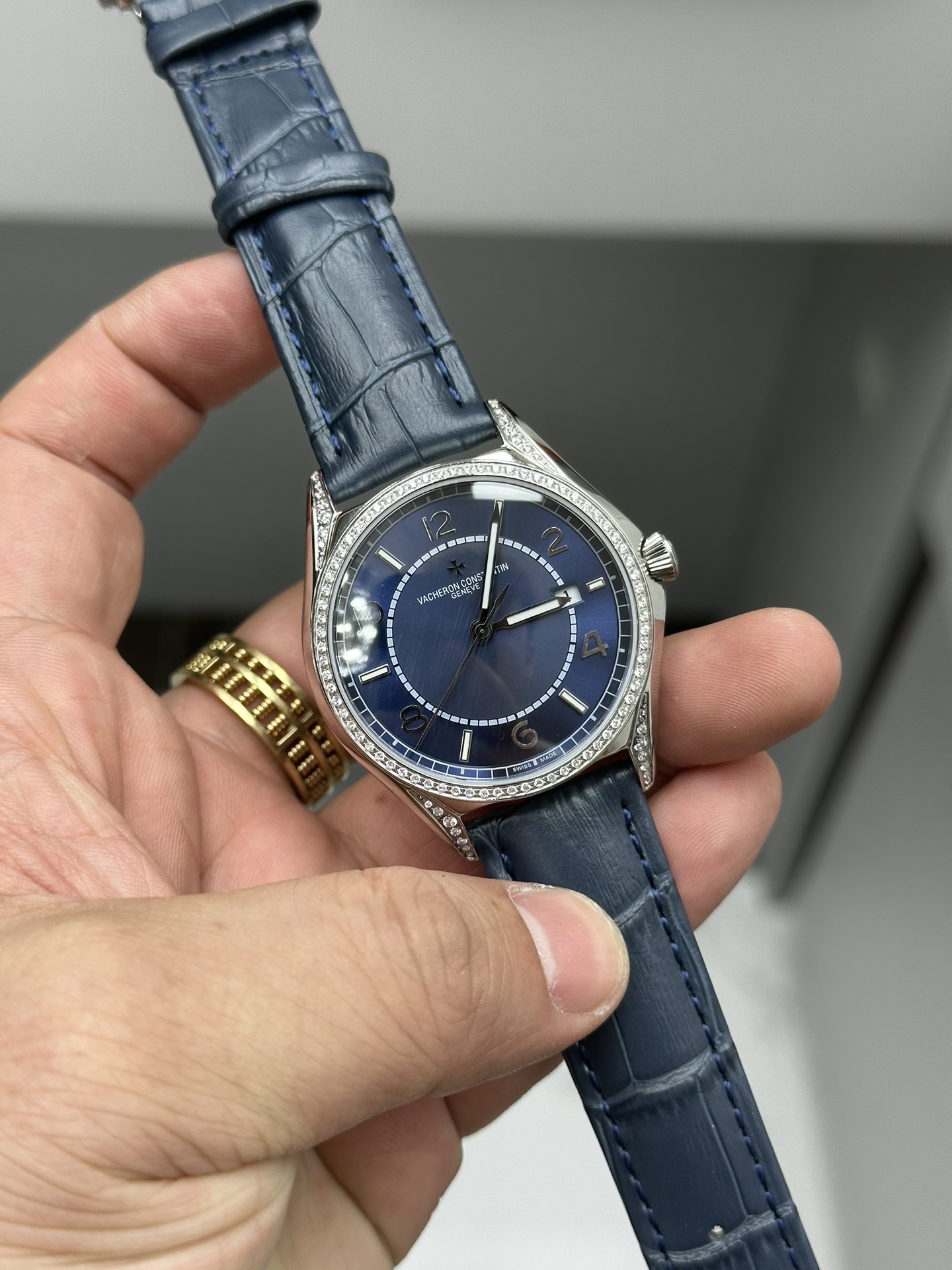 Vacheron Constantin Classic 40 mm Watch – IW-0927 - Image 2