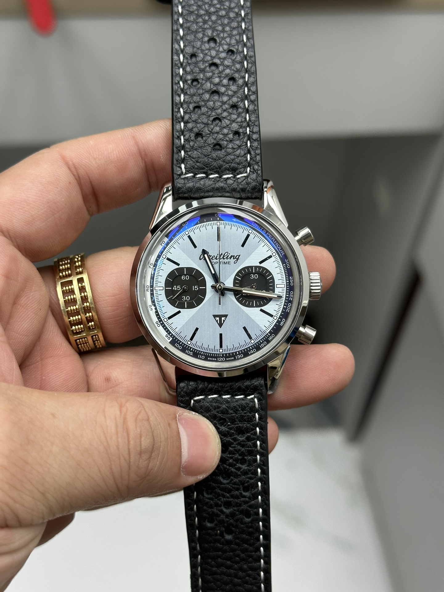 Breitling Classic Chronograph 42 mm Watch – IW-0587