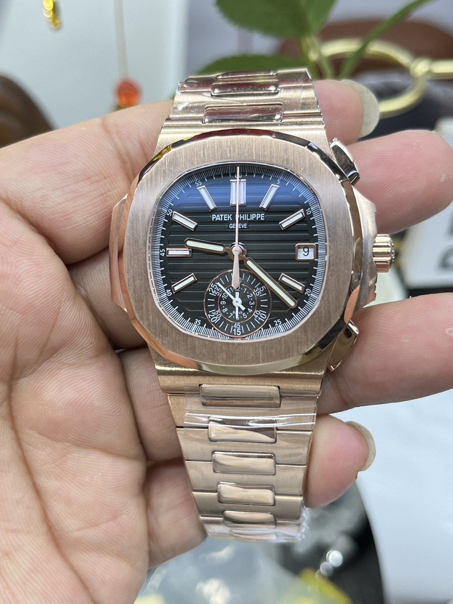Patek Philippe Nautilus Chronograph 40.5 mm Watch – IW-2411 - Image 5