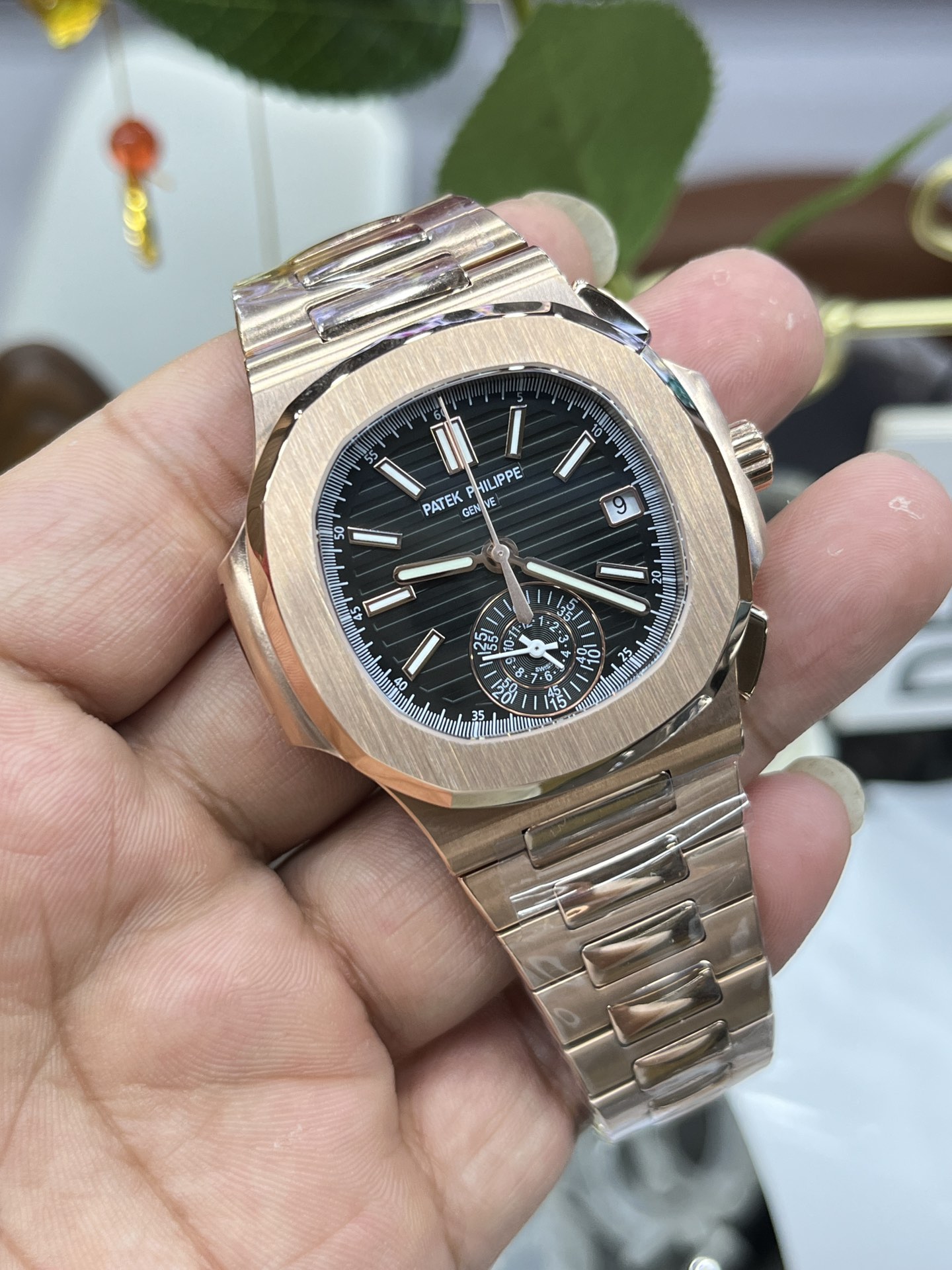 Patek Philippe Nautilus Chronograph 40.5 mm Watch – IW-2411 - Image 3