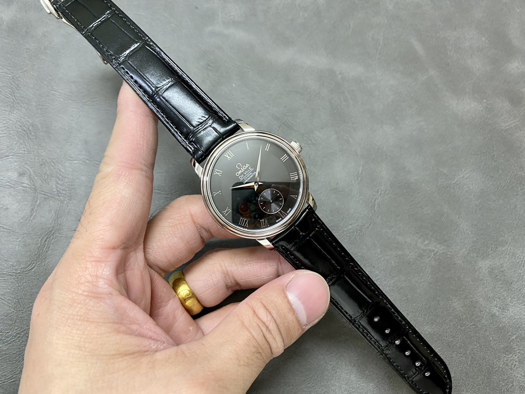 De Ville 39 mm Watch – IW-1271 - Image 4