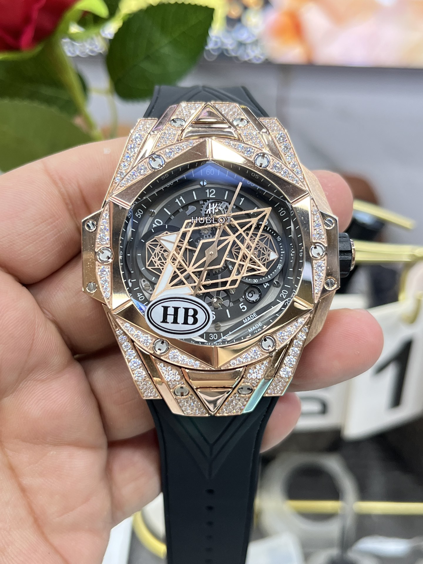 Hublot Classic Diamond-Set 45 mm Watch – IW-0329