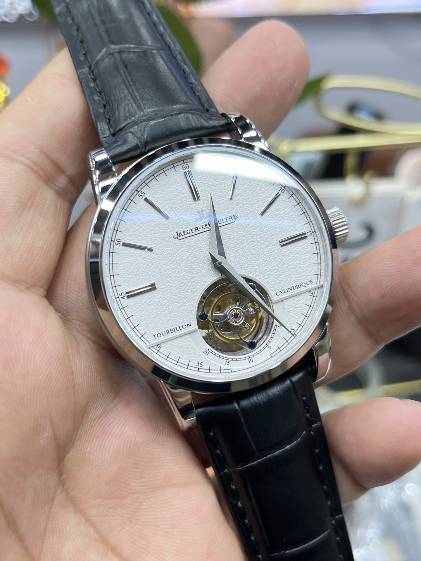 Jaeger-LeCoultre Tourbillon 40 mm Watch – IW-0435 - Image 4