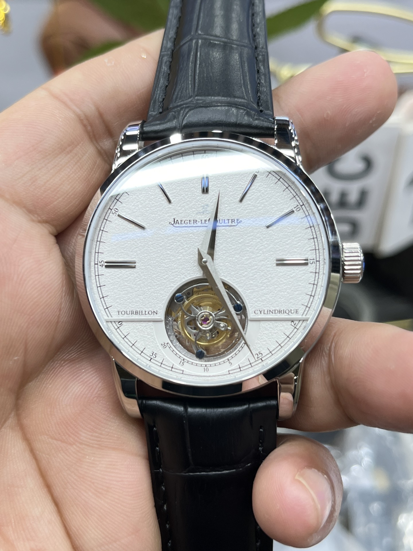 Jaeger-LeCoultre Tourbillon 40 mm Watch – IW-0435 - Image 5