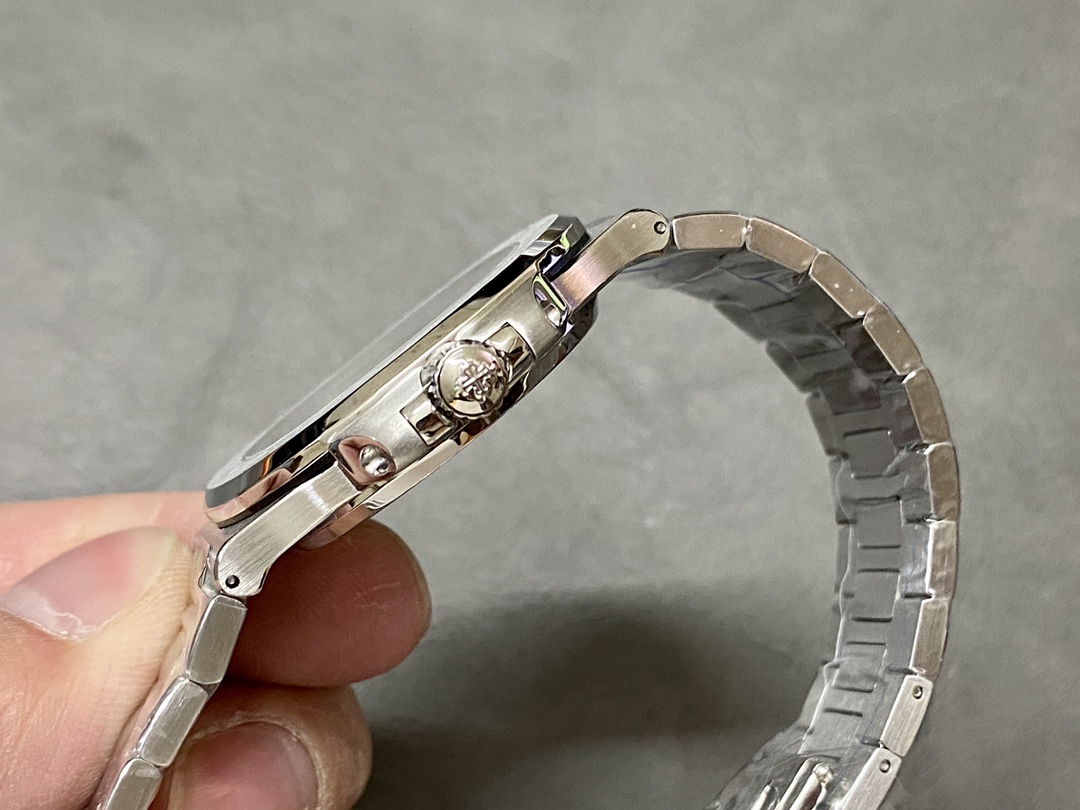 Nautilus Watch – IW-2401 - Image 6
