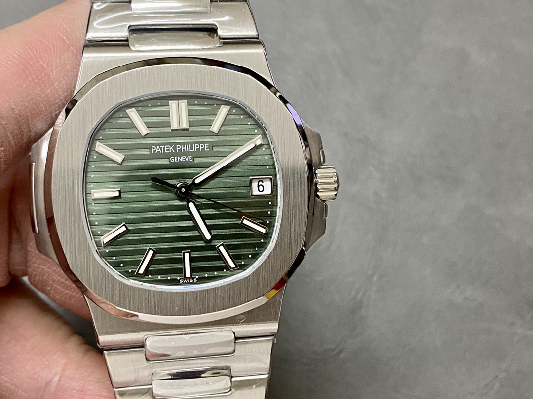 Nautilus Watch – IW-2403
