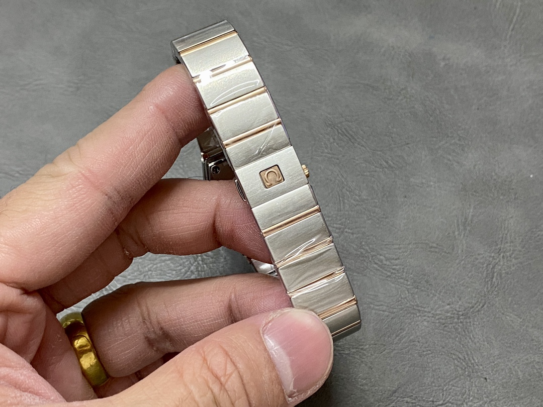 Omega Constellation Watch – IW-1329 - Image 8