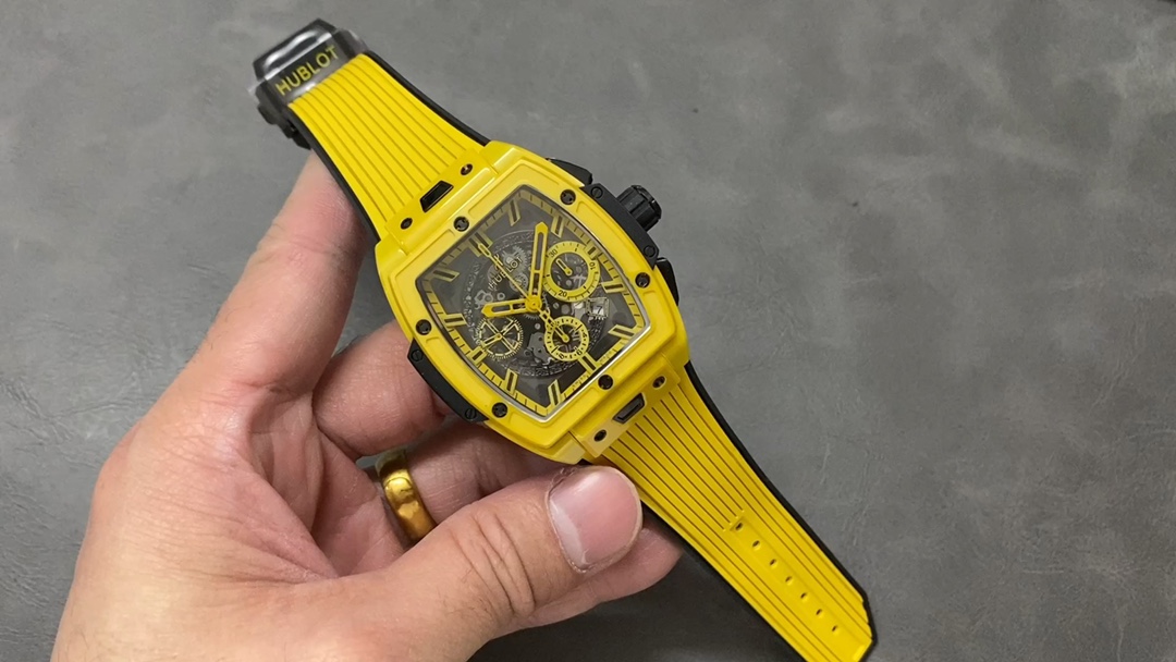 Classic Watch – IW-0324