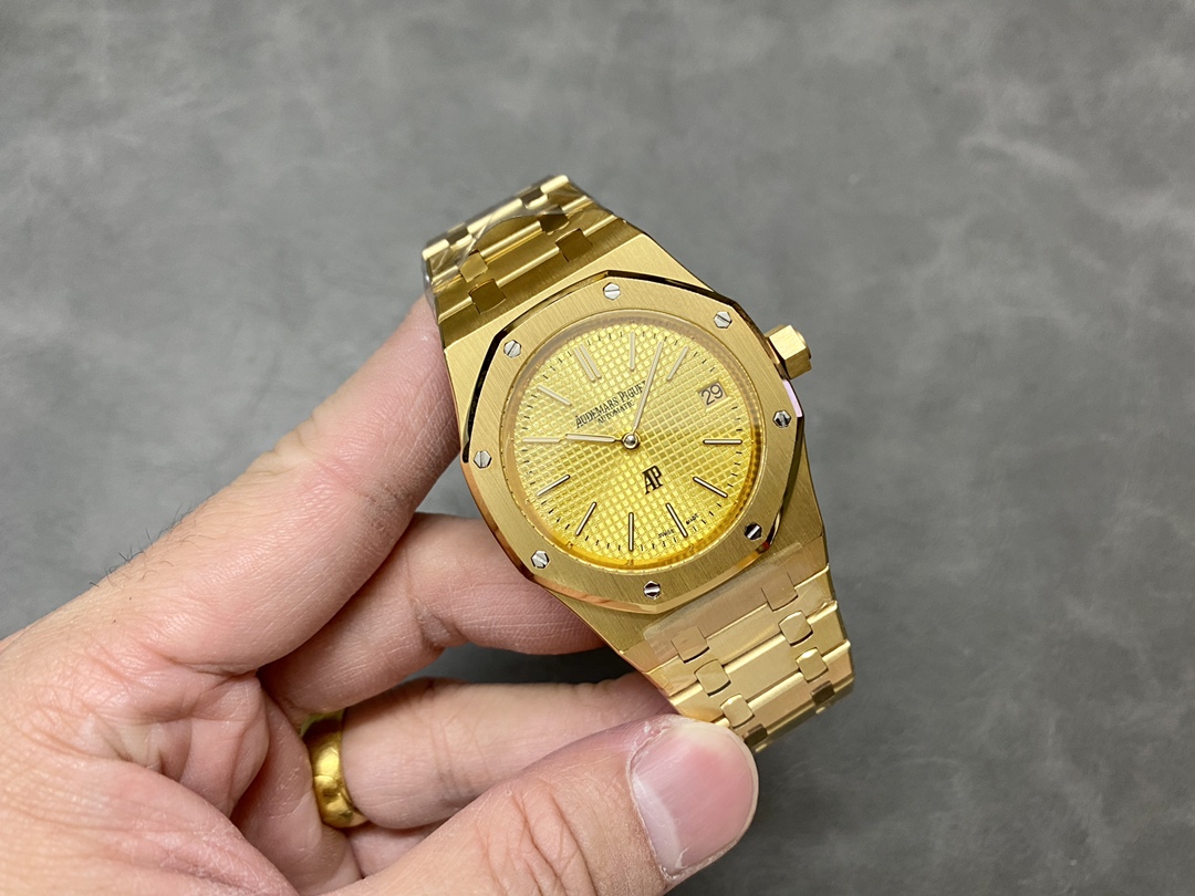Classic Watch – IW-2079 - Image 4