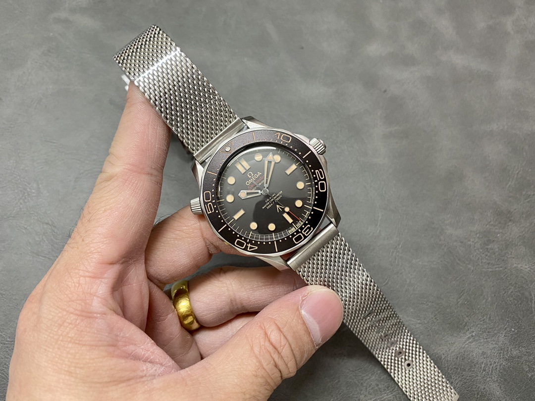 Classic Watch – IW-1299 - Image 4