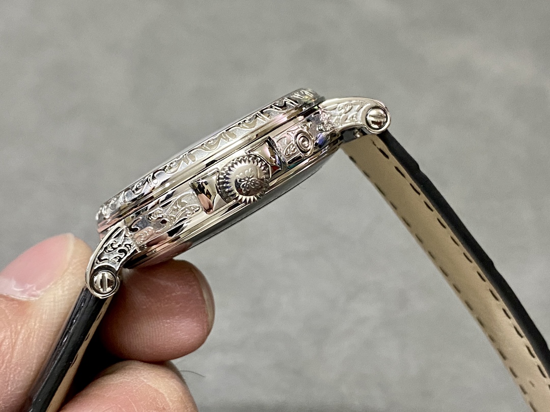 Patek Philippe Classic Perpetual Calendar 38 mm Watch – IW-2399 - Image 6