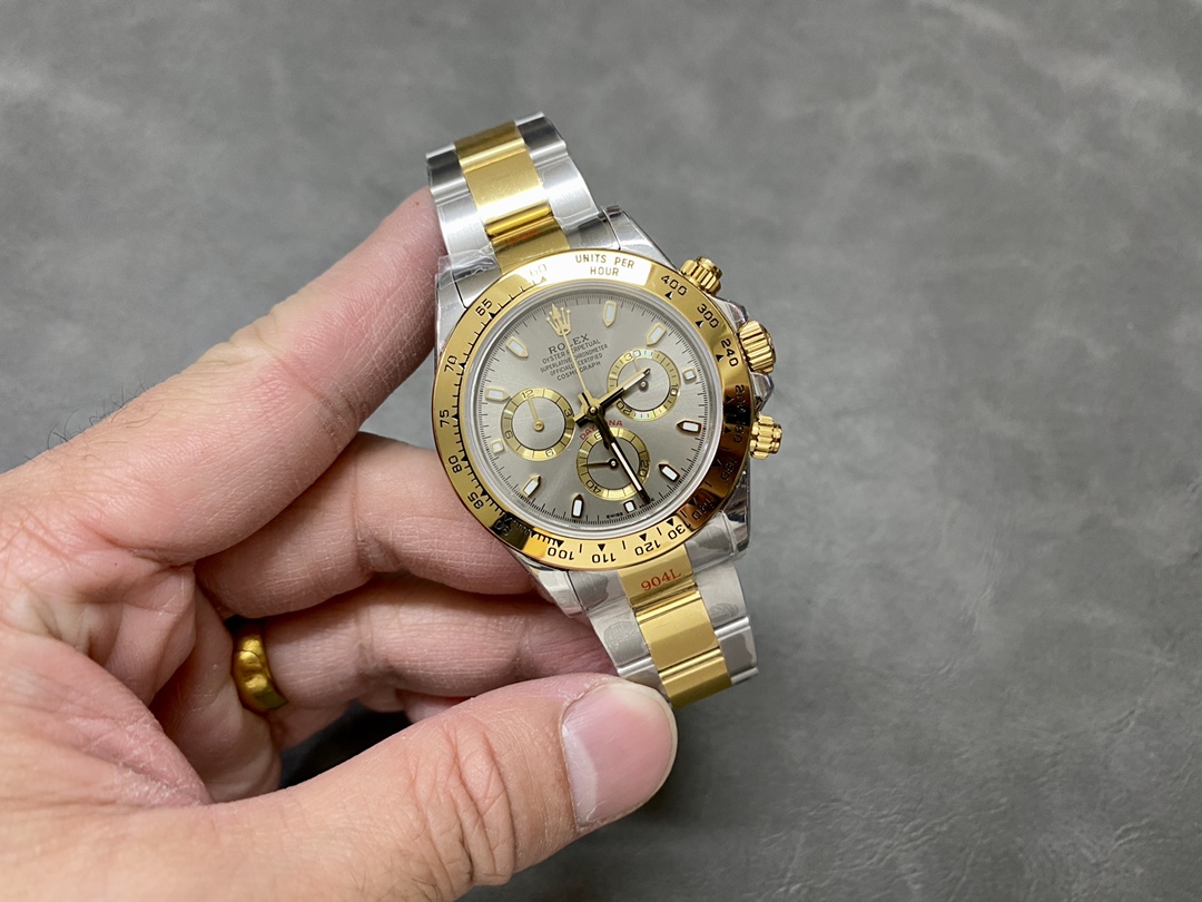 Daytona Chronograph Watch – IW-3388 - Image 4