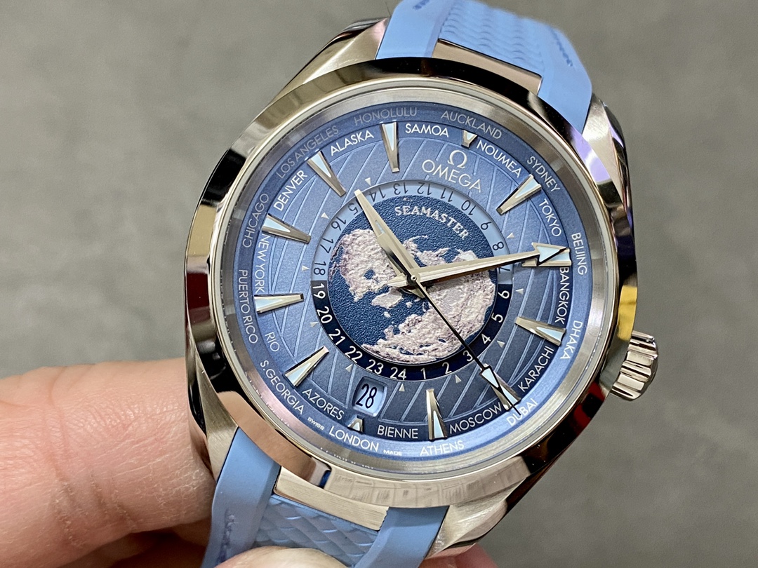 Omega Classic Ice Blue Watch – IW-1323 - Image 3