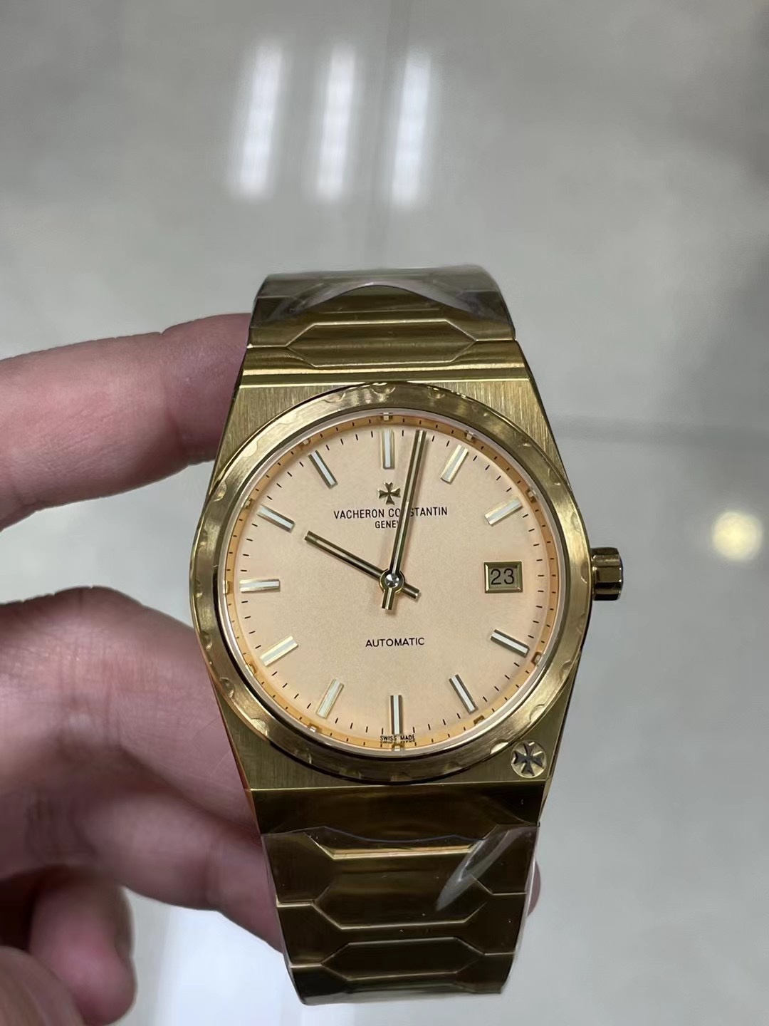 Classic Watch – IW-0920