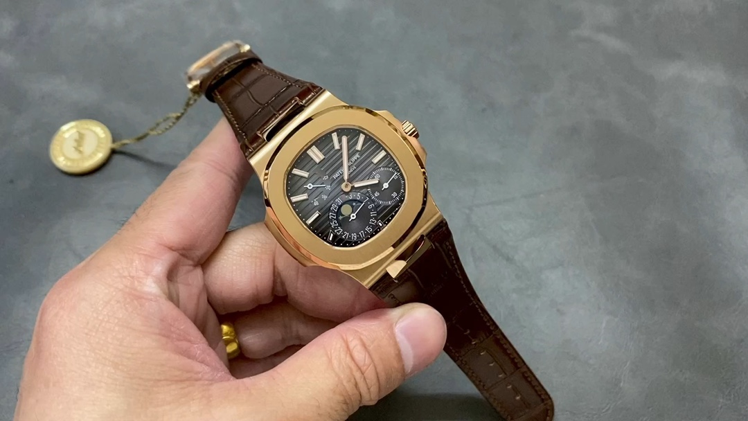 Classic Watch – IW-2379