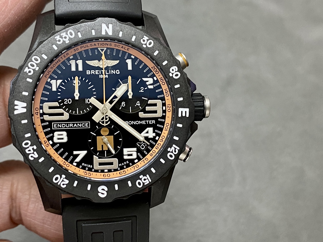 Breitling Classic Chronograph 44 mm Watch – IW-0608