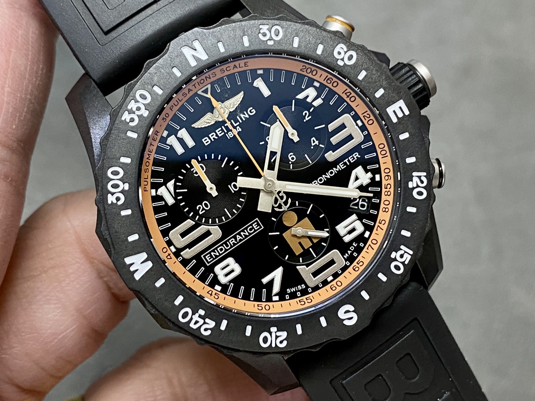 Breitling Classic Chronograph 44 mm Watch – IW-0608 - Image 2