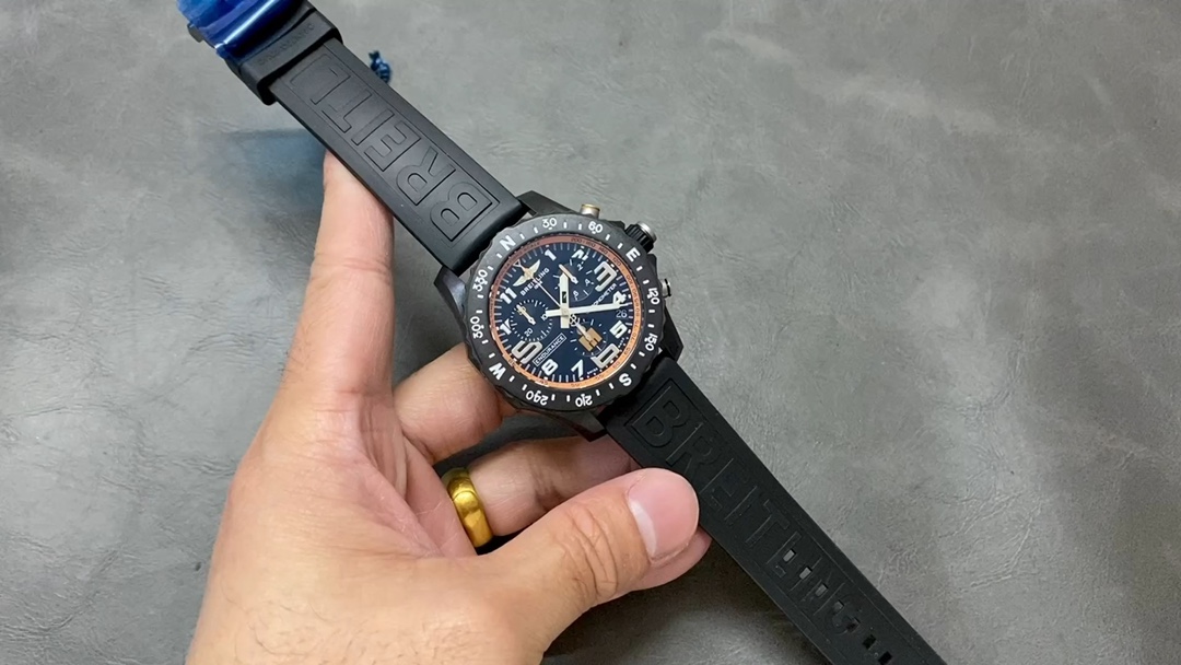 Classic Watch – IW-0607