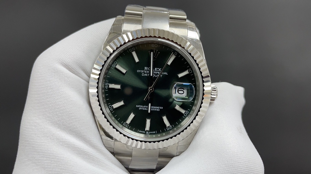 Datejust Green Dial 41 mm Watch – IW-3634 - Image 3