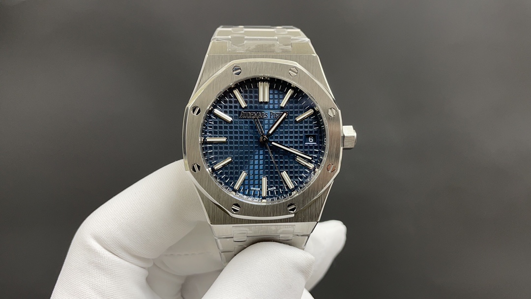 Audemars Piguet Classic Blue Dial 39 mm Watch – IW-2036