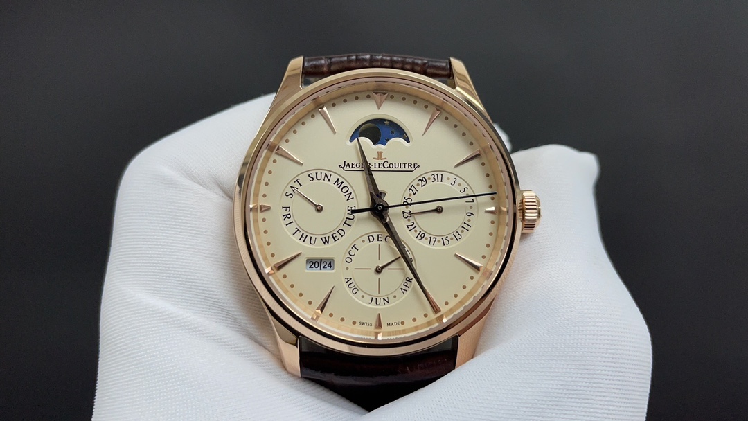 Jaeger-LeCoultre Classic Perpetual Calendar 39 mm Watch – IW-0416 - Image 3