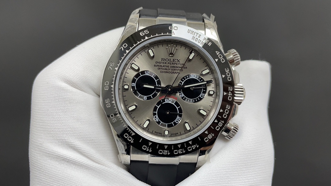 Classic 40 mm Watch – IW-3463 - Image 3