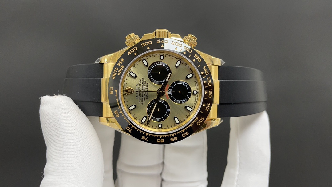 Classic 40 mm Watch – IW-3465 - Image 2