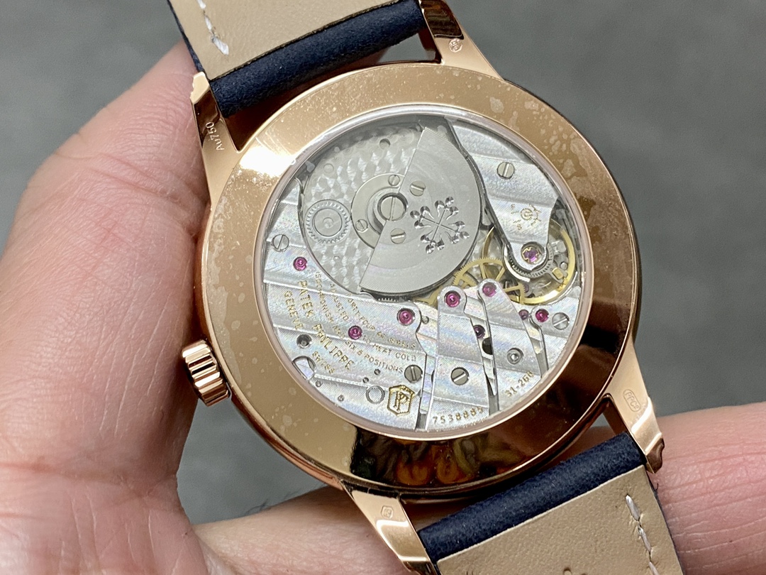 Classic Luminous 42 mm Watch – IW-2390 - Image 7