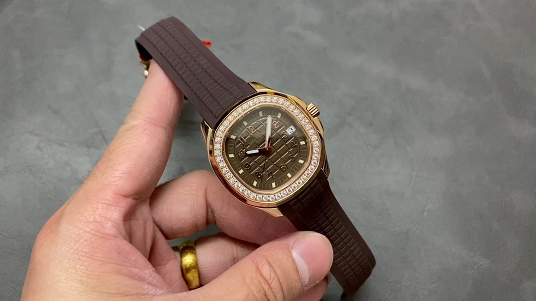 Classic Watch – IW-2391