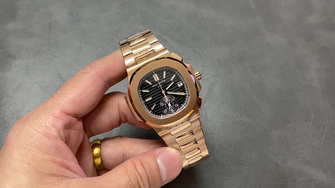 Classic Watch – IW-2370