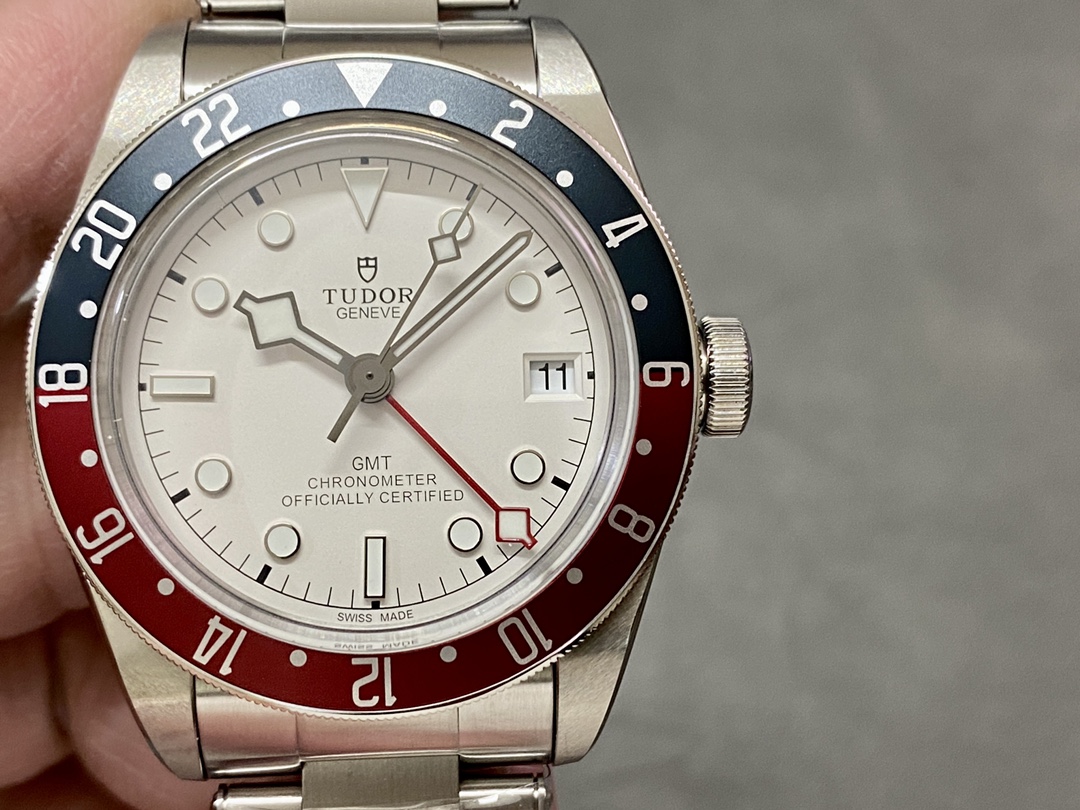 Tudor GMT-Master II 41 mm Watch – IW-3373
