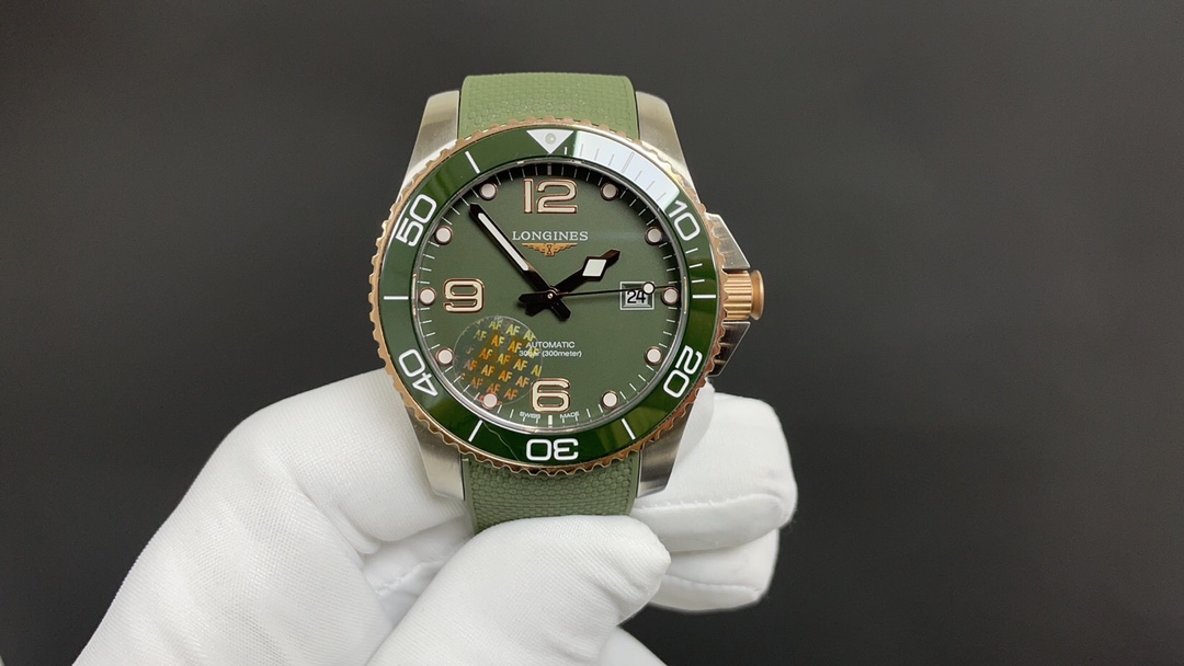Classic 42 mm Watch – IW-0713