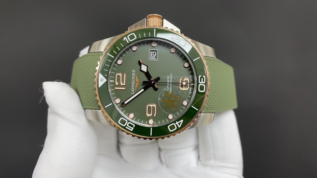 Classic 42 mm Watch – IW-0713 - Image 2
