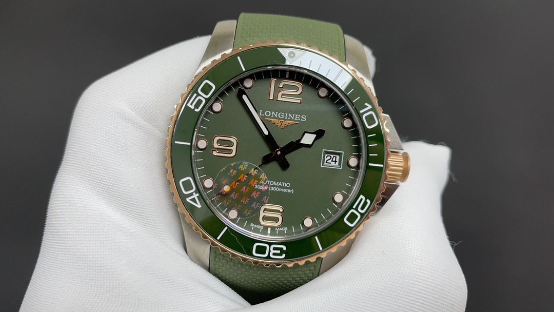 Classic 42 mm Watch – IW-0713 - Image 3
