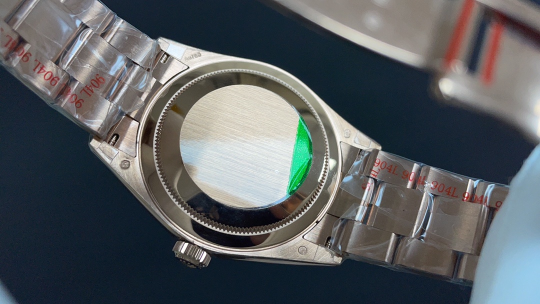 Classic 42 mm Watch – IW-3472 - Image 6