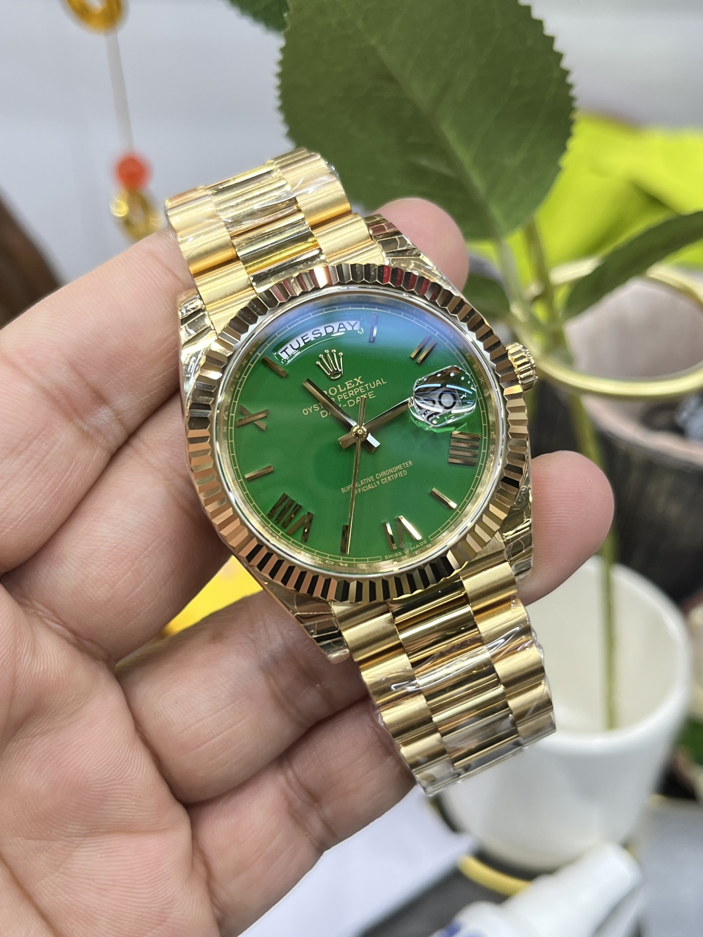 Classic Green Dial Watch – IW-3508 - Image 3