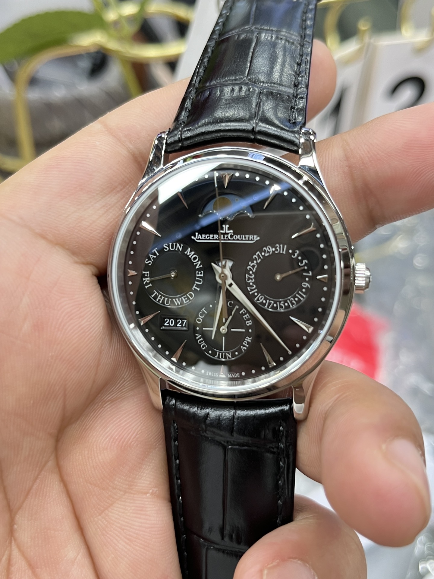 Jaeger-LeCoultre Master Control Perpetual Calendar 39 mm Watch – IW-0423 - Image 5