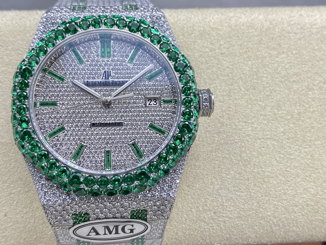 Audemars Piguet Royal Oak Diamond-Set 41 mm Watch – IW-2060