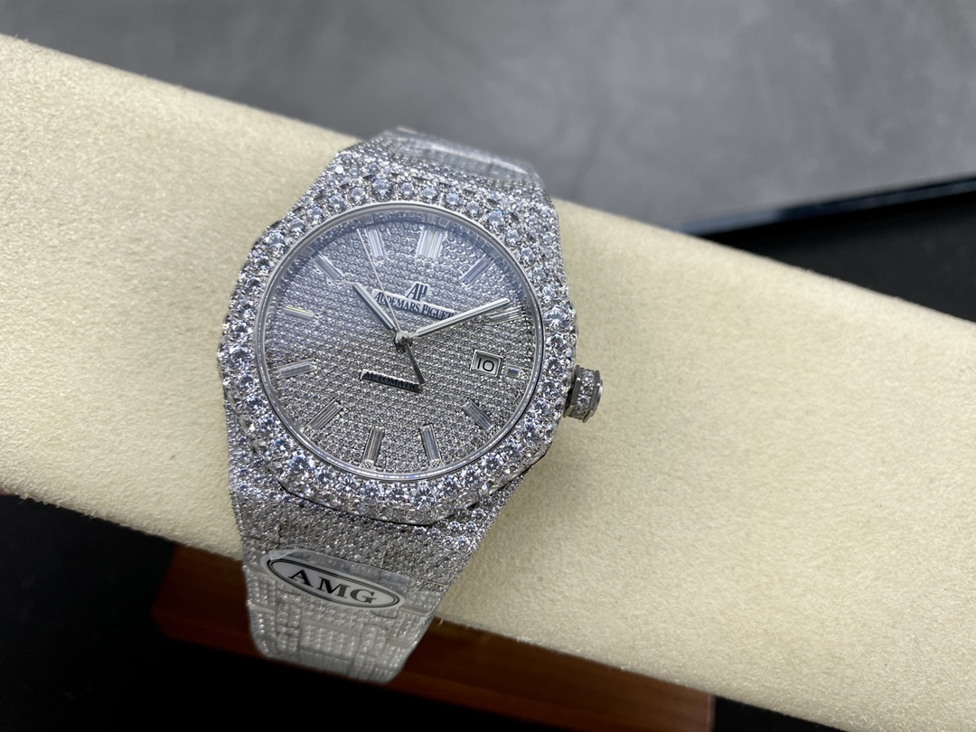 Audemars Piguet Royal Oak Diamond-Set 41 mm Watch – IW-2062 - Image 5