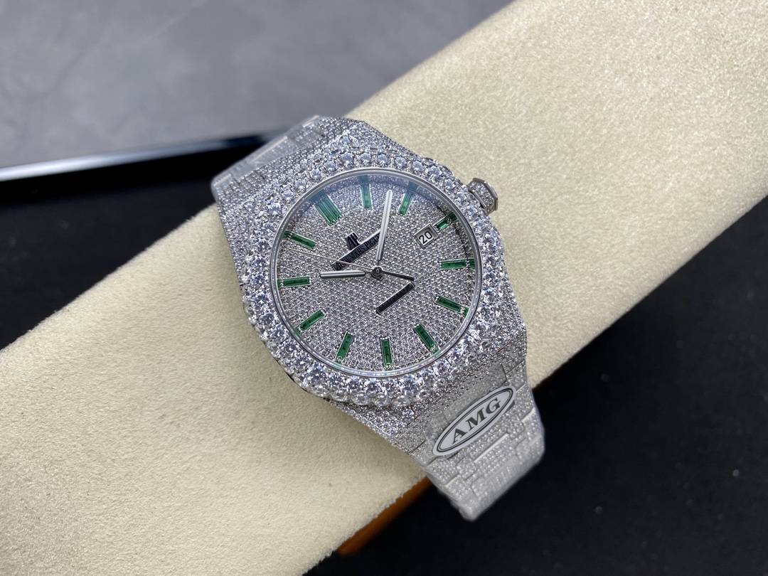 Audemars Piguet Royal Oak Diamond-Set 41 mm Watch – IW-2064 - Image 4