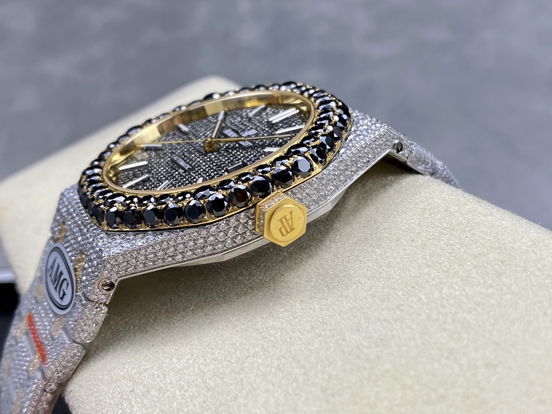 Audemars Piguet Royal Oak Diamond-Set 41 mm Watch – IW-2070 - Image 7