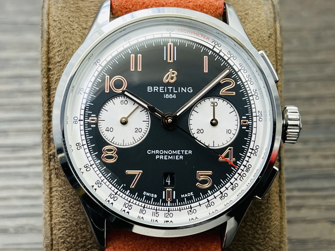 Breitling Classic Chronograph 42 mm Watch – IW-0600 - Image 4