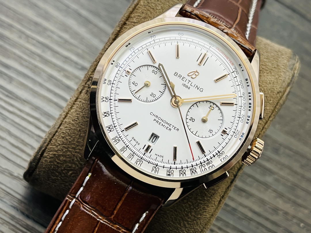 Breitling Classic Chronograph 42 mm Watch – IW-0604 - Image 3