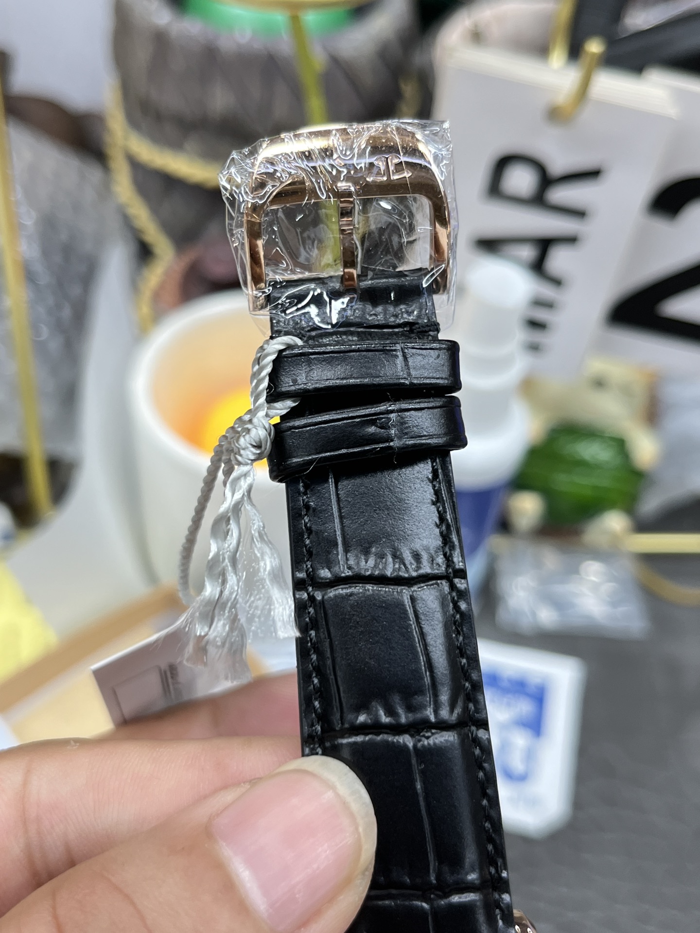 Jaeger-LeCoultre Master Control Moonphase 39 mm Watch – IW-0424 - Image 8