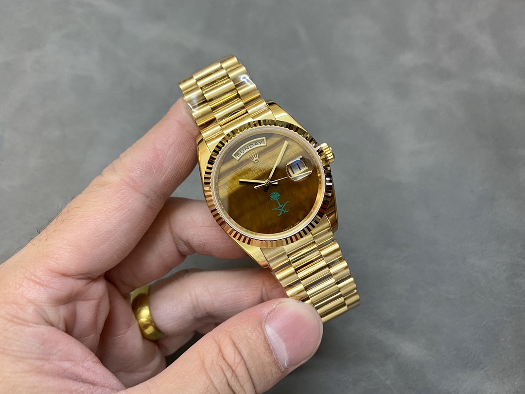 Rolex Day-Date Day and Date 36 mm Watch – IW-3500 - Image 4