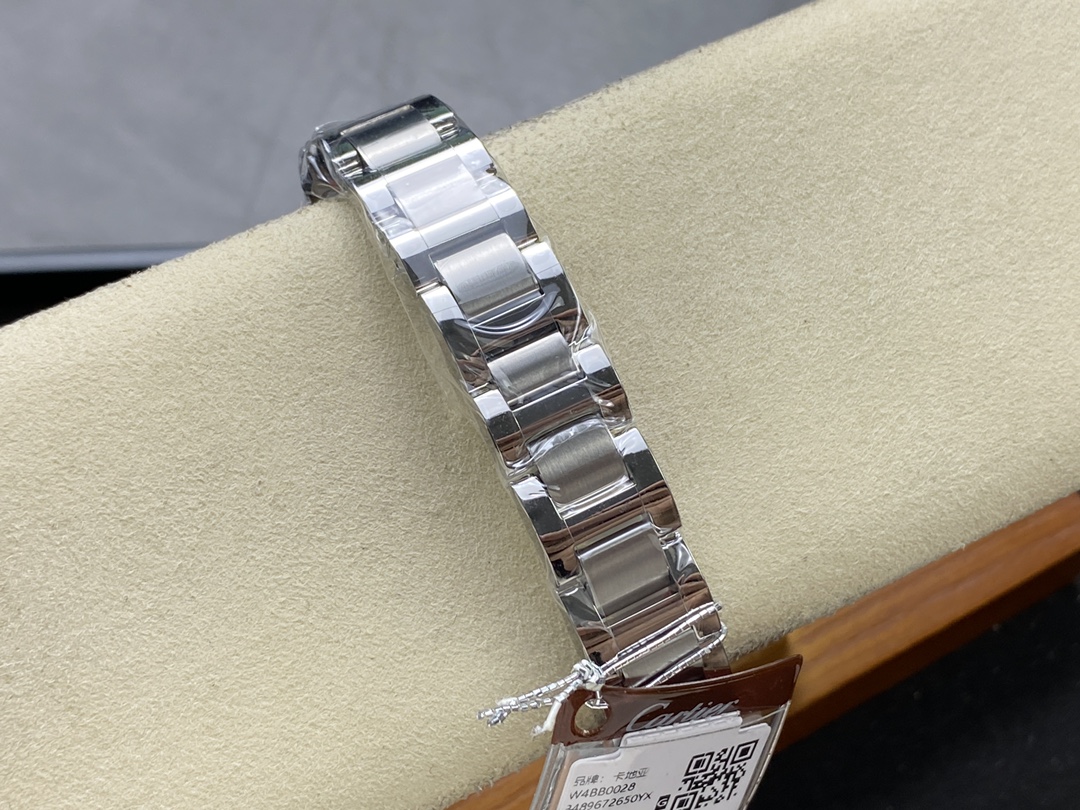 Ballon Bleu Diamond-Set 33 mm Watch – IW-1634 - Image 9